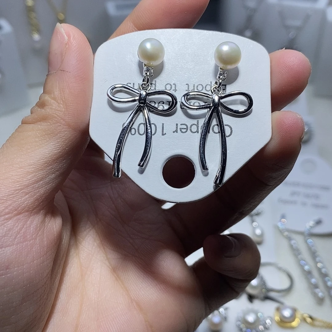 未镶嵌淡水珍珠耳饰