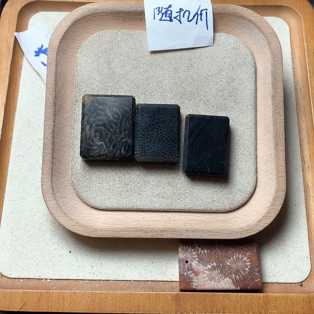 石英质玉颈饰未镶嵌胖*虎