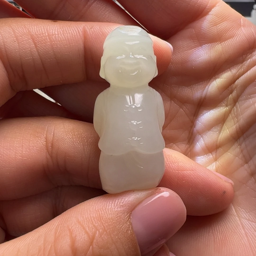 牧***秋颈饰未镶嵌和田玉