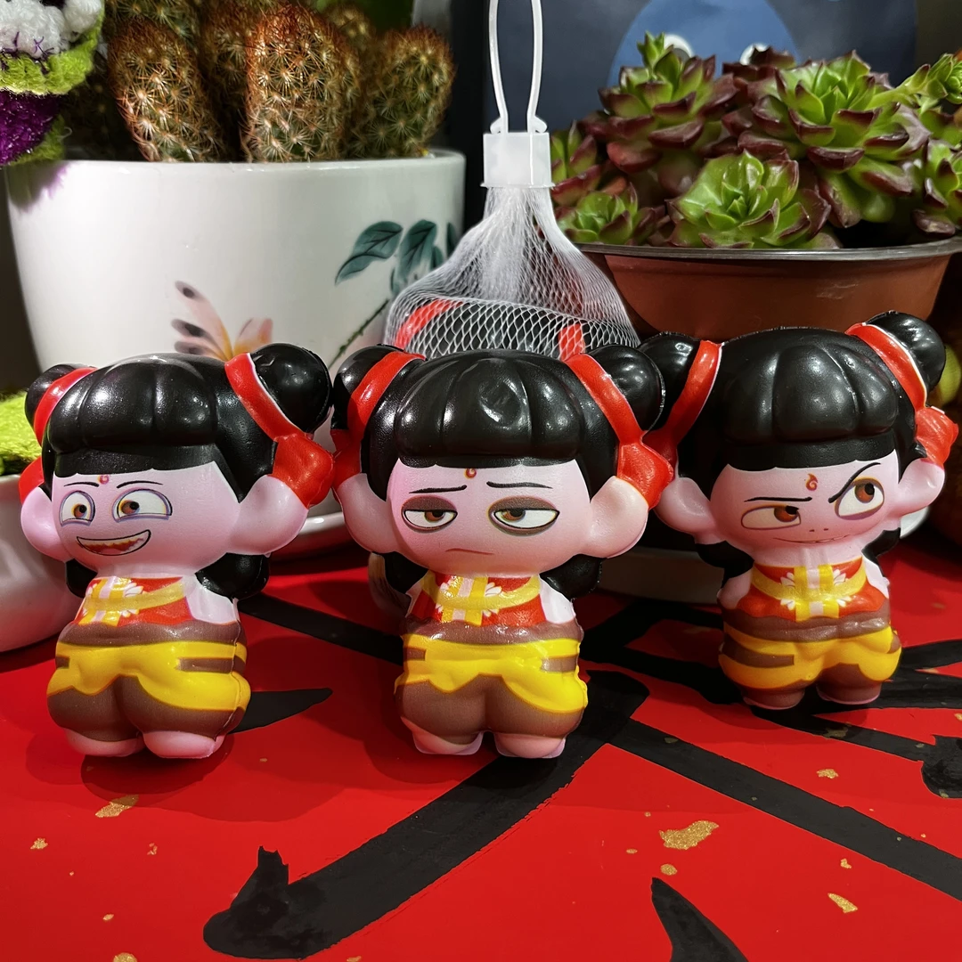 网红创意敖丙哪吒之魔童闹海解压捏捏乐解压神器慢回弹减压玩具