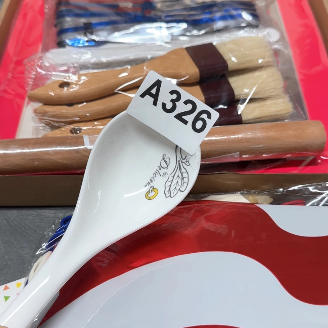 紫砂陶瓷艺术工艺品……陶瓷艺术工艺品………