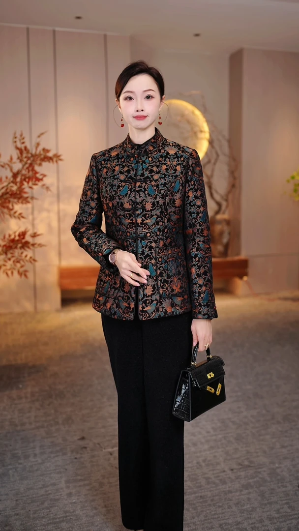 2025秋冬新款气质显瘦加大码妈妈装新中式国风上衣外套棉袄K25629