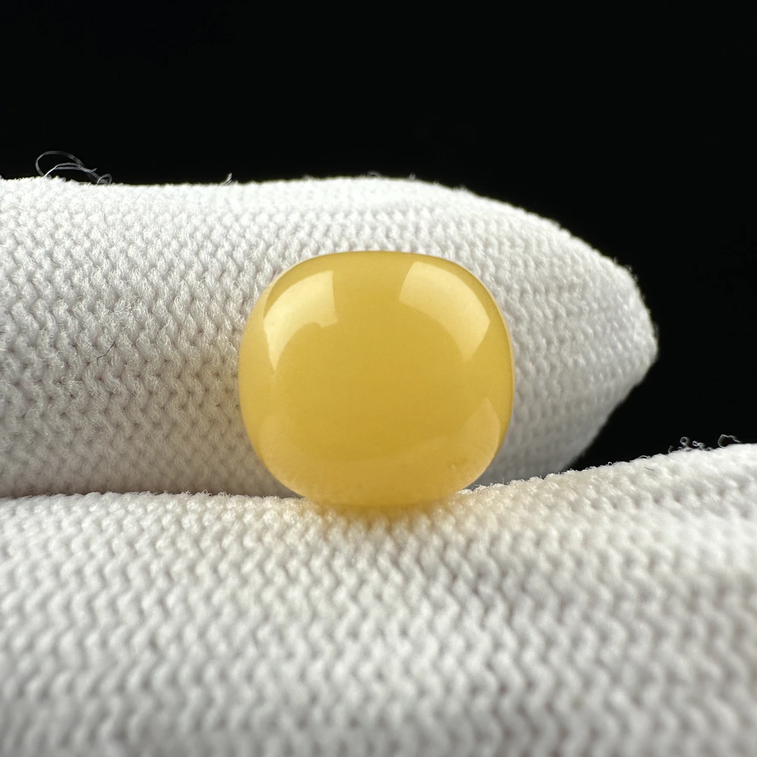 B9354天然原矿蜜蜡 【微瑕】墩子11*9.5mm 支持复检 假一罚十