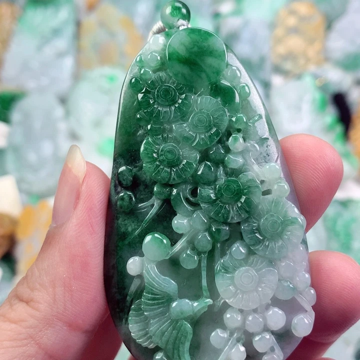 翡翠未镶嵌吊坠(不含链)