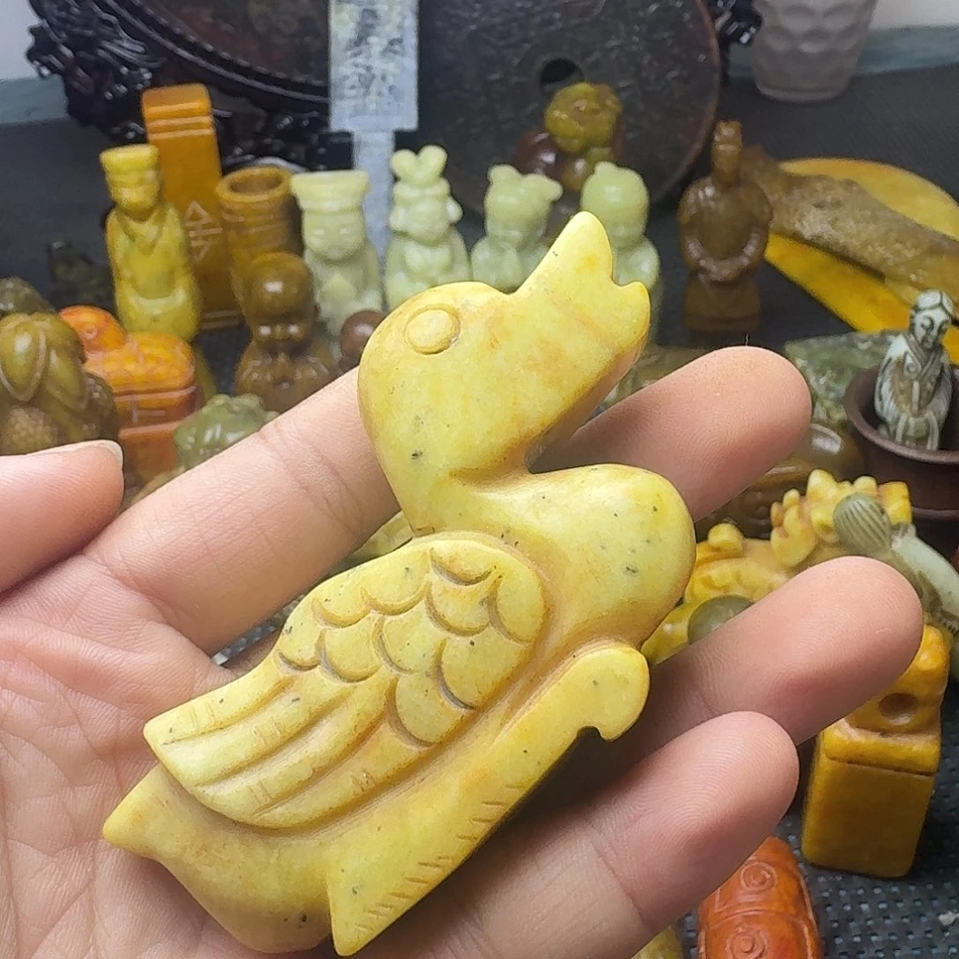 白玉菩提吊坠。。。