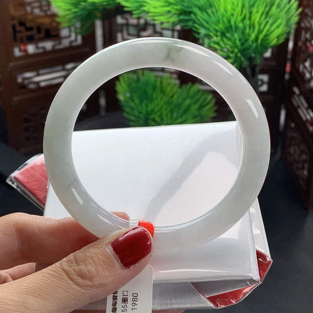 天然缅甸翡翠A货手镯55圈口冰飘花圆条无纹裂
