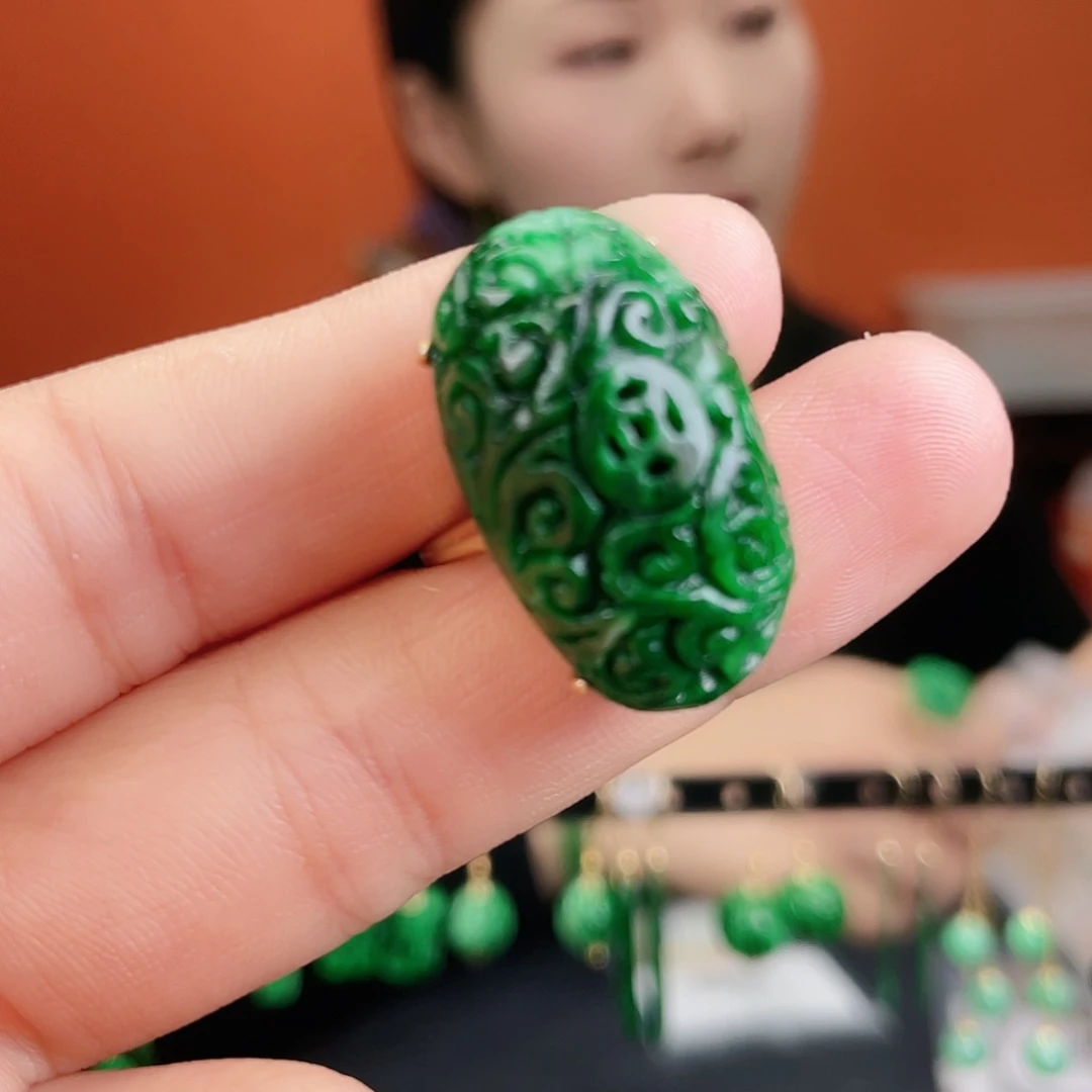 翡翠银S925镶嵌耳饰