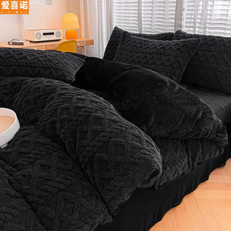 纯黑色四件套珊瑚绒床单被套双面绒被罩雕花牛奶绒床上加厚塔芙绒