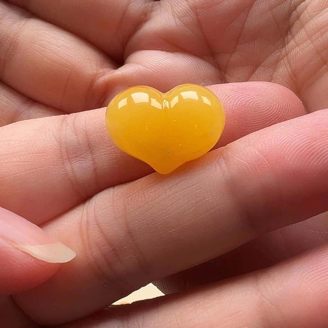 未镶嵌吊坠(不含链)蜜蜡