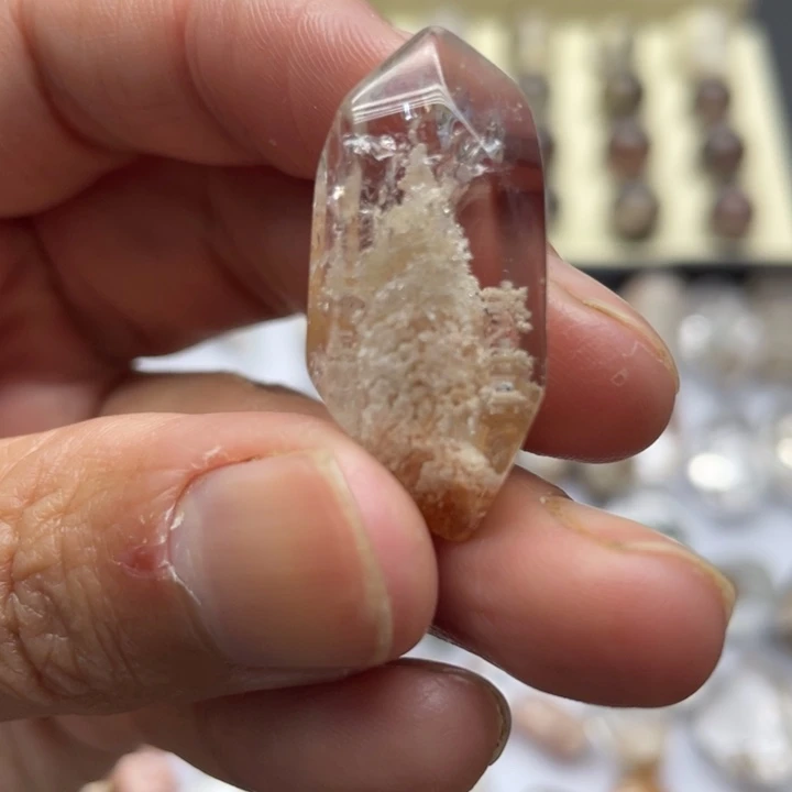 纯天然粉色幽灵碧玺（处理）
