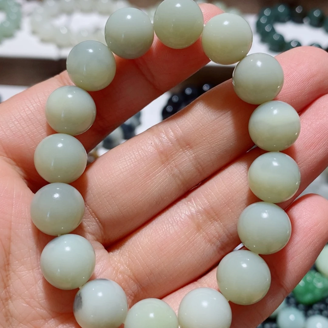 手链未镶嵌和田玉