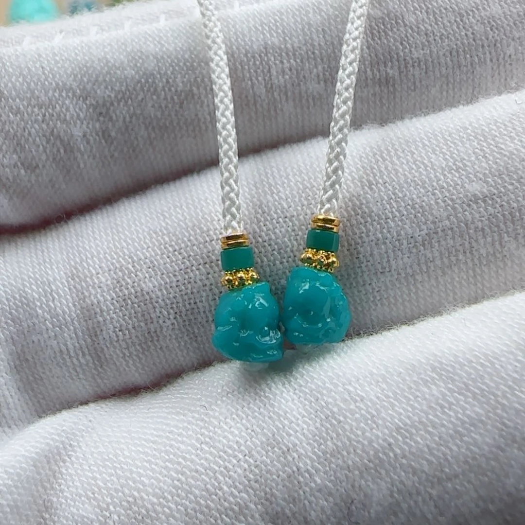 绿松石配饰未镶嵌