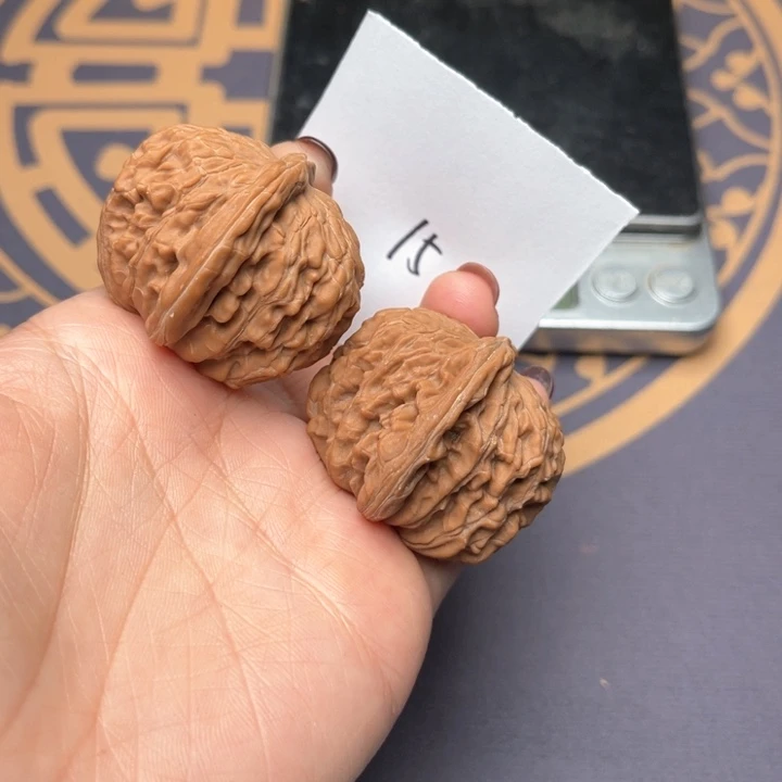 文玩核桃把件38四座楼 15号