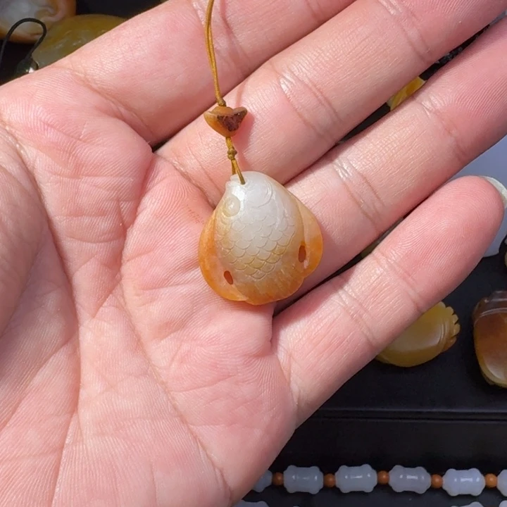 和田玉未镶嵌吊坠(不含链)