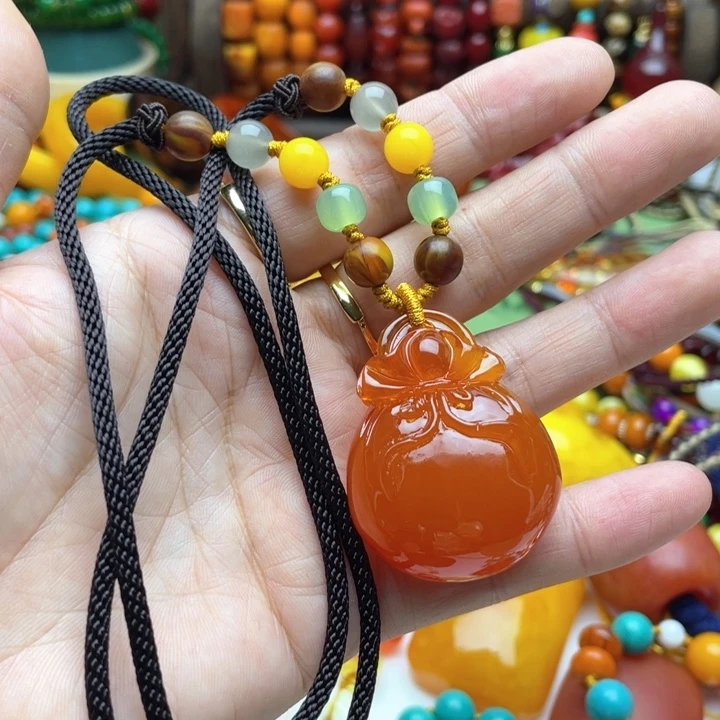 树脂制品38号福袋子吊坠