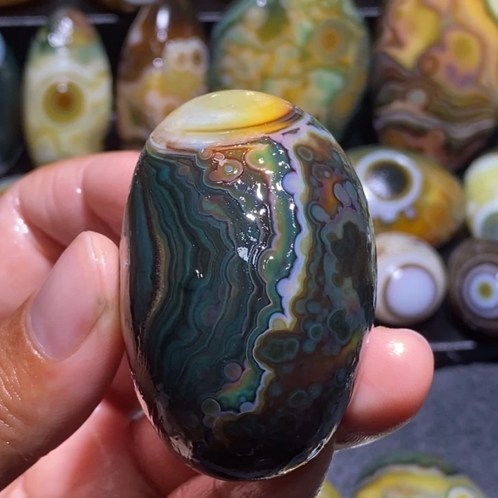 玛瑙/玉髓未镶嵌珠宝半成品146