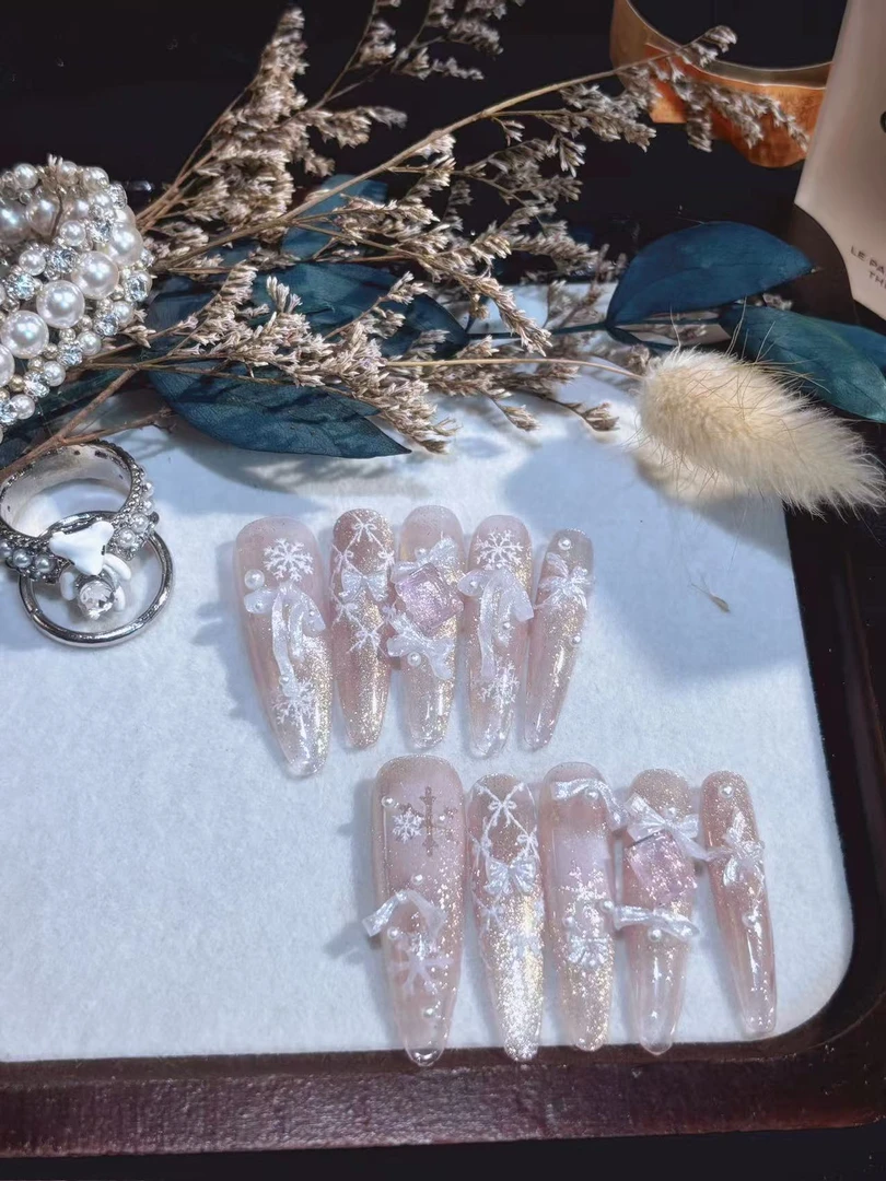 [粉色白丝]纯手工雪花圣诞蝴蝶结穿戴甲时尚美观可拆卸穿戴甲