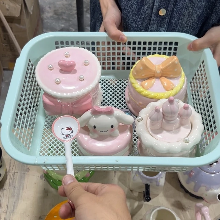 我们的生活是以自己为
