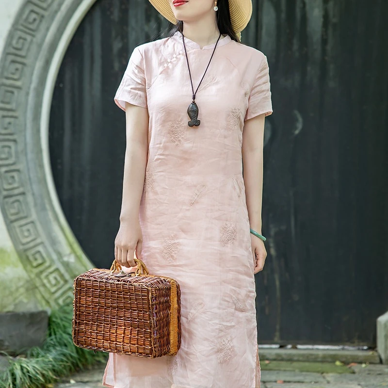 原图  国风高支苎麻刺绣改良旗袍裙开叉立领短袖复古气质连衣裙女