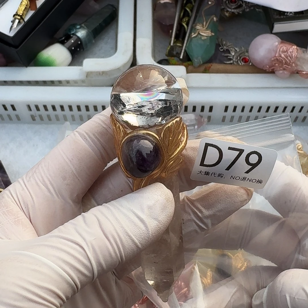 沐****紫晶未镶嵌颈饰79