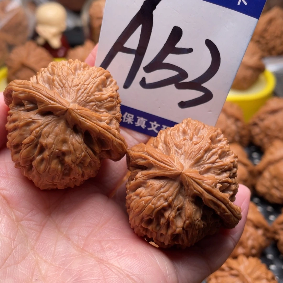 文玩核桃把件白狮子41