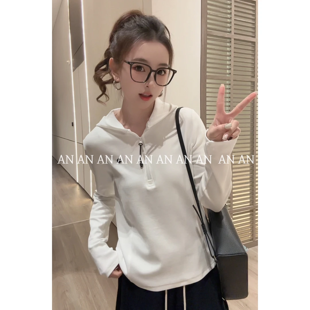 C09053韩系显瘦日常通勤百搭线条设计感半拉链连帽打底T恤