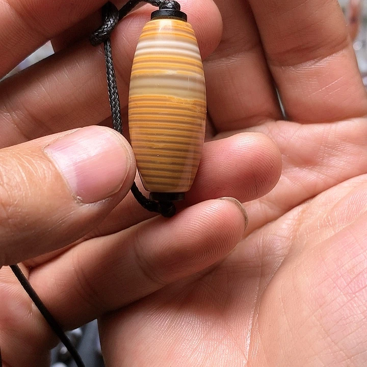 玛瑙/玉髓颈饰未镶嵌?****