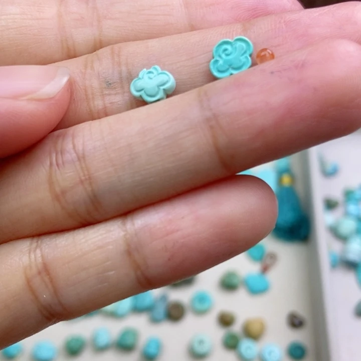 未镶嵌南红玛瑙珠宝奇石