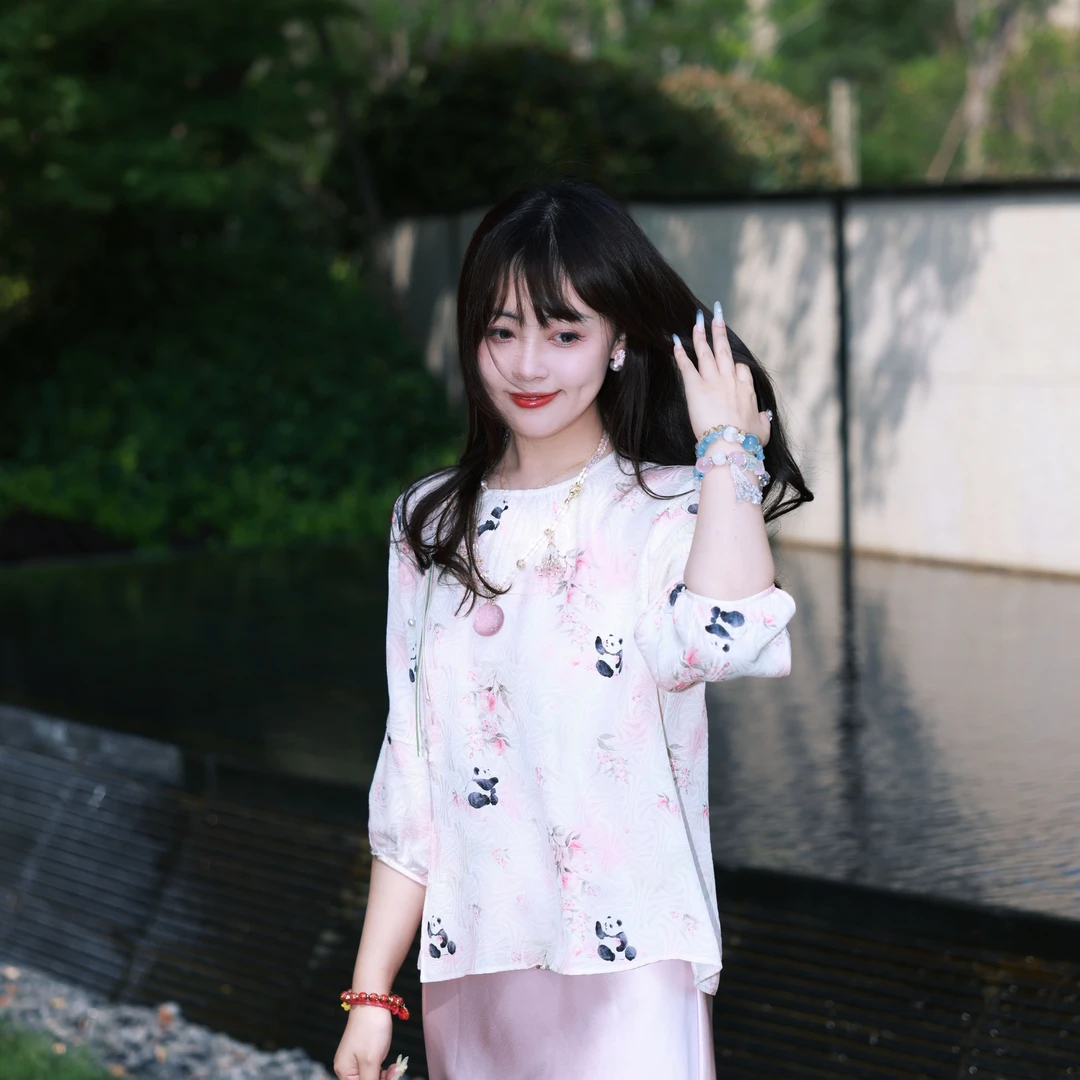 【锦说欢喜】‘熊猫抱桃’李德喜绞罗印花罗上衣三经六纬印花罗83798