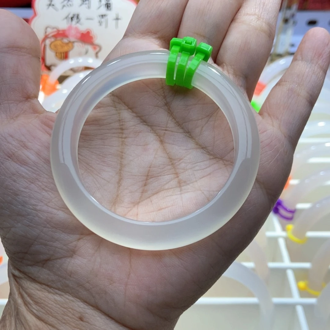 玛瑙/玉髓手镯未镶嵌嘻**哈