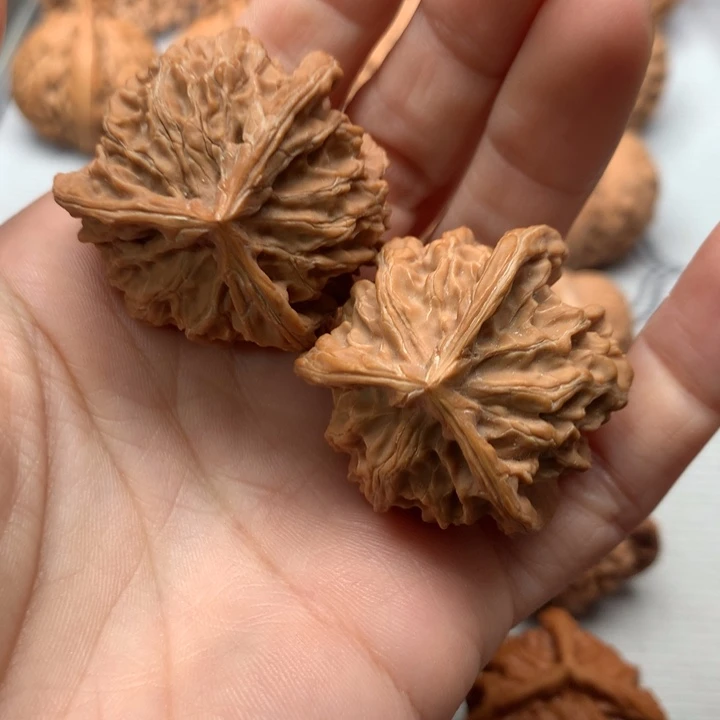 把件文玩核桃盘山三棱36