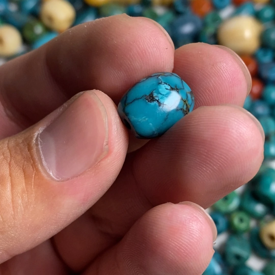 琉璃颈饰好看的珠子