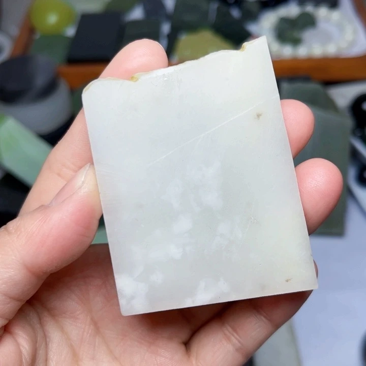 未镶嵌和田玉珠宝半成品