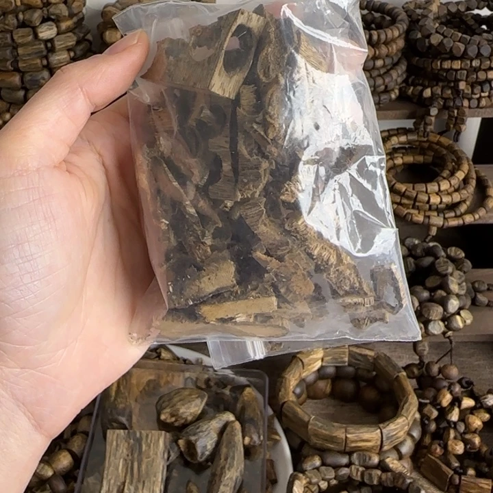 珠串奇楠沉香高油车珠碎料21克➕