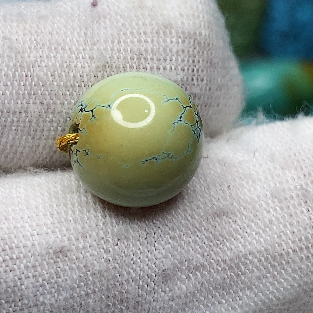 绿松石未镶嵌天然原矿 带武汉地大证书