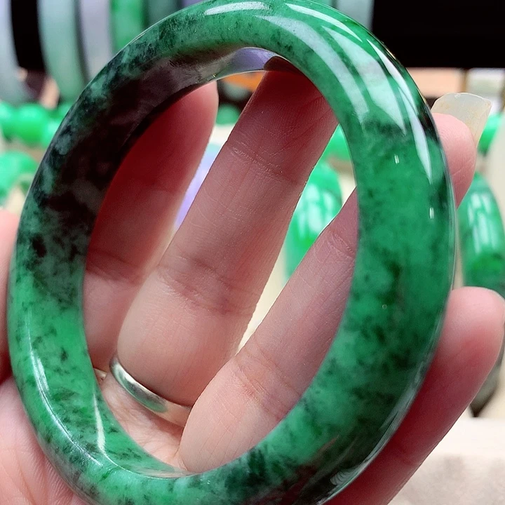 未镶嵌手镯翡翠翡翠
