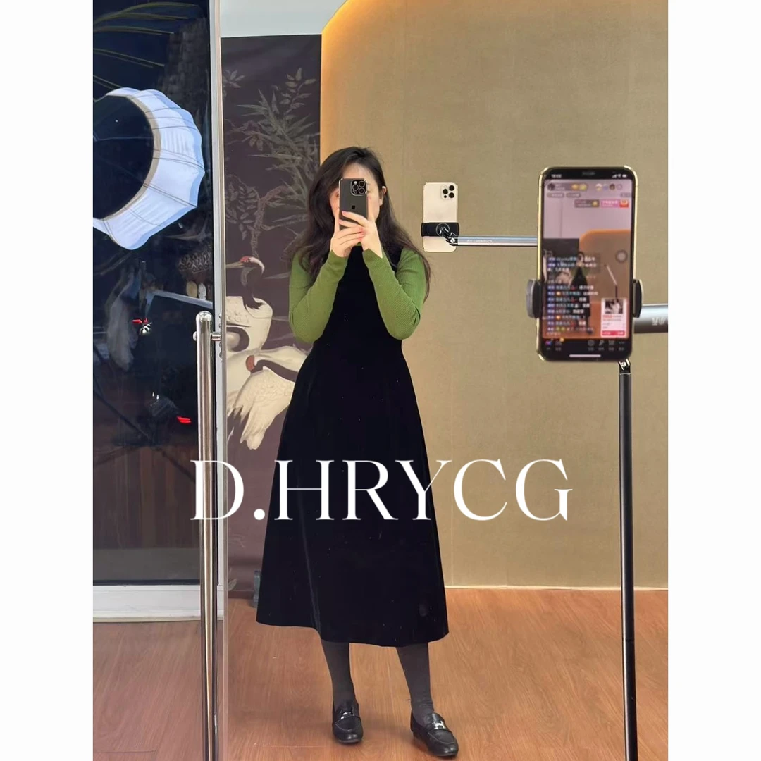 段段服装｜黑色显瘦丝绒裙