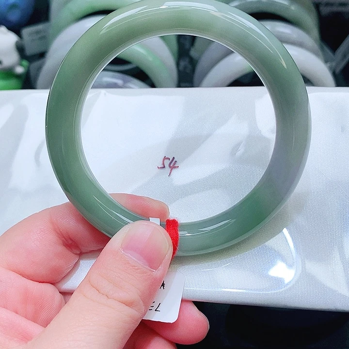 翡翠未镶嵌手镯0031