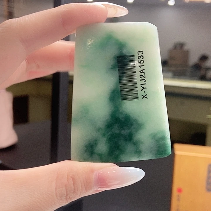 未镶嵌定制翡翠1