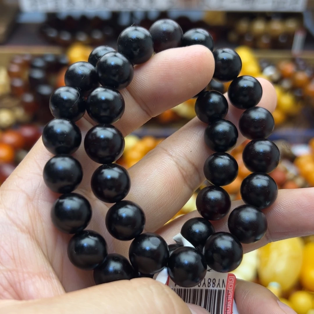 琥珀珠宝奇石未镶嵌多样性发其一