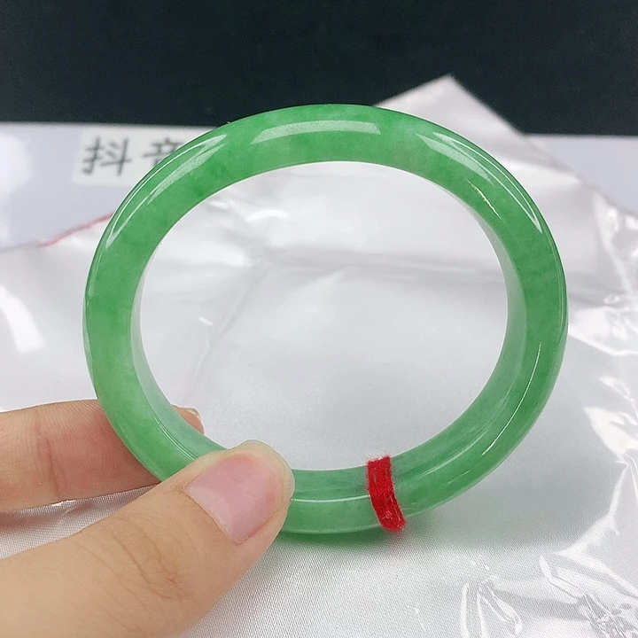 未镶嵌手镯翡翠圈55.4，1503。2