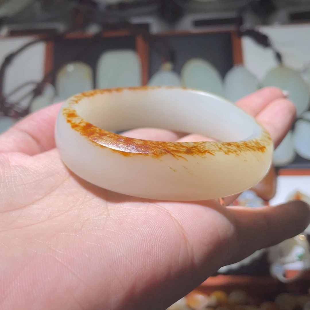 吊坠(不含链)未镶嵌和田玉（子料）