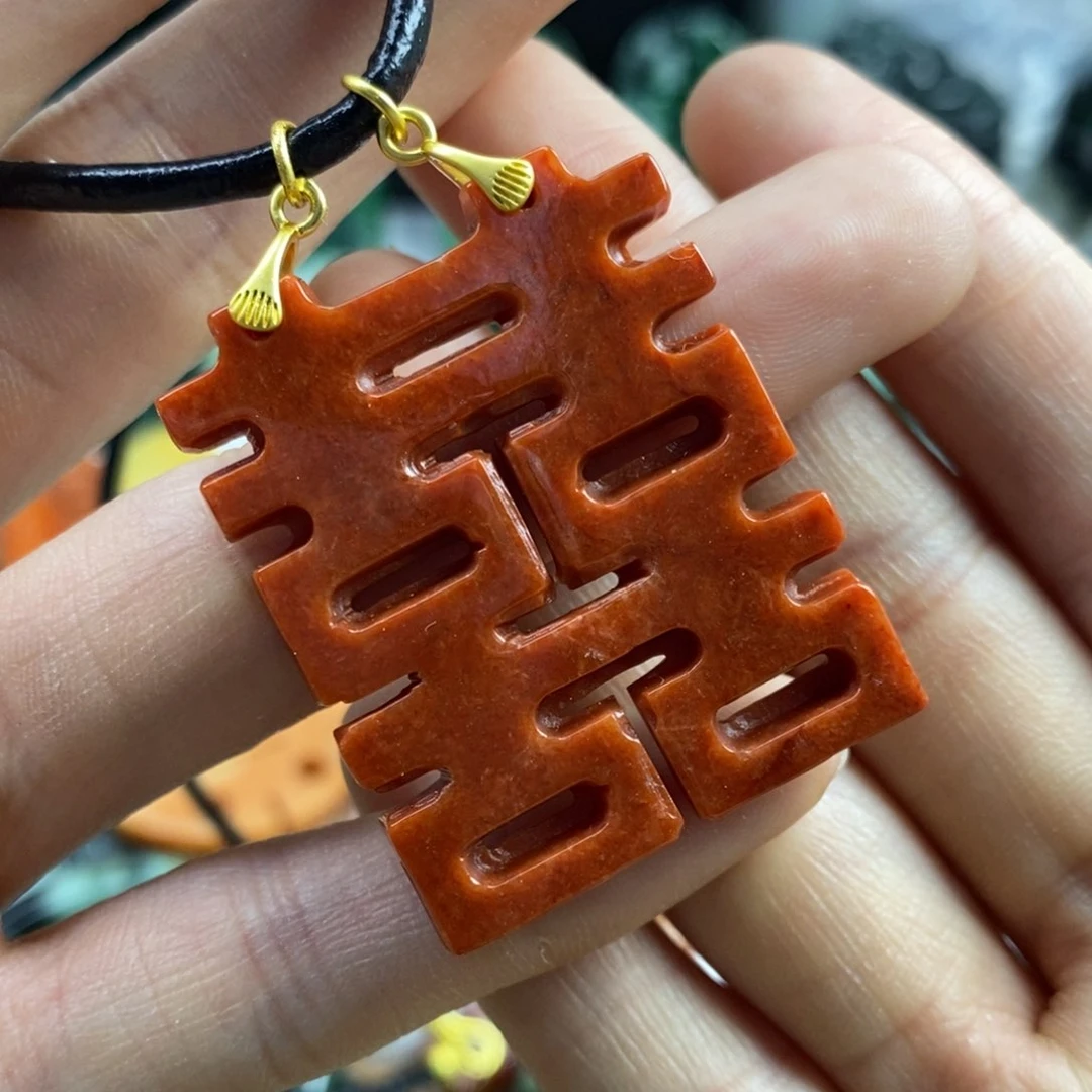 翡翠颈饰未镶嵌吊坠