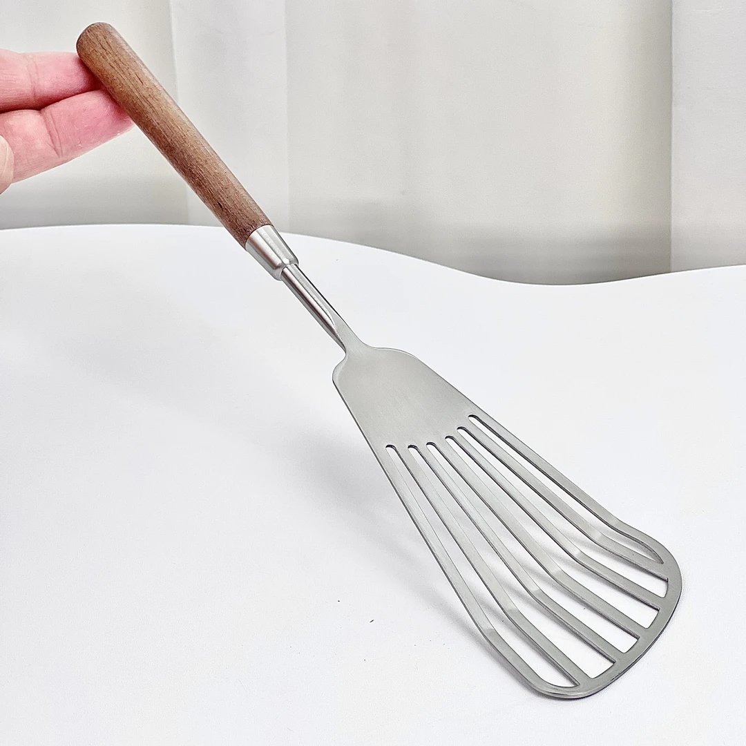 胡桃木镂空蝴蝶铲304不锈钢家用煎铲