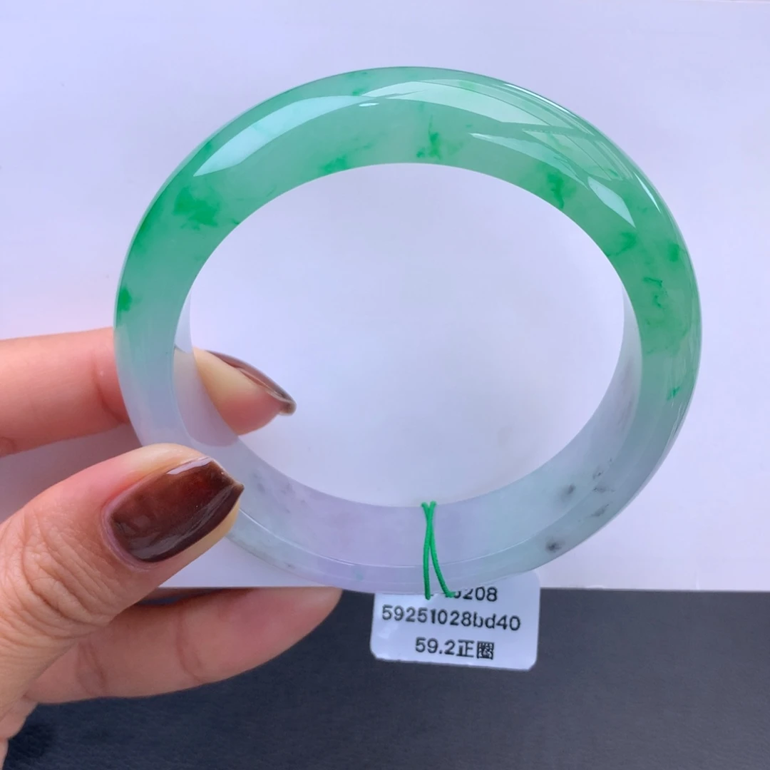 翡翠未镶嵌手镯冰春彩飘翠手镯