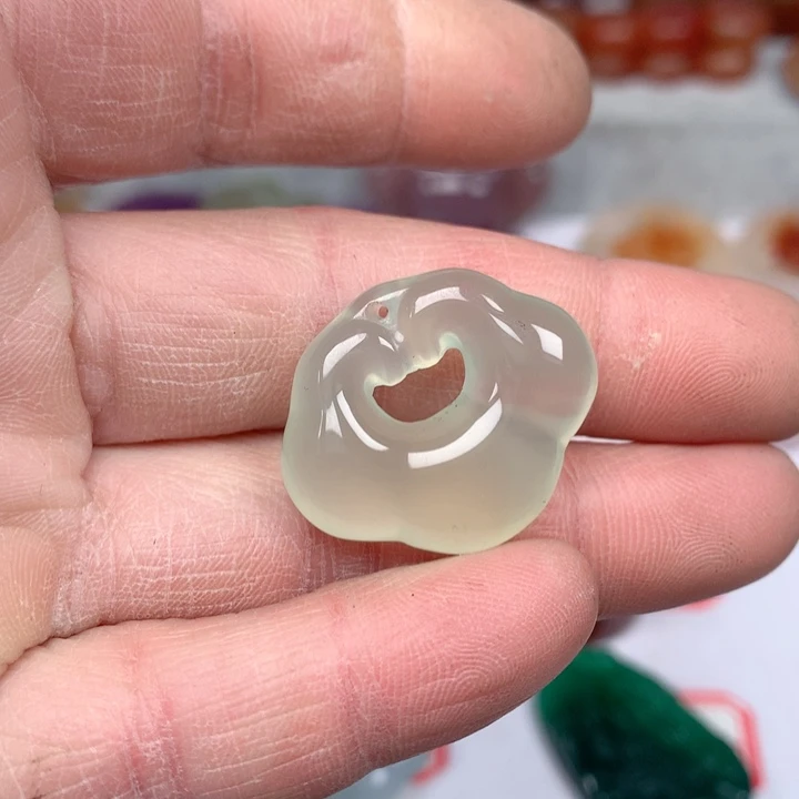 玛瑙/玉髓颈饰未镶嵌最***好