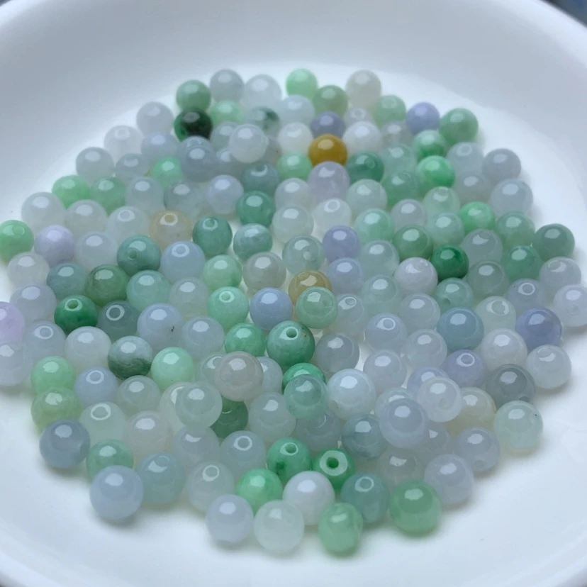 【闪购商品】翡翠手链未镶嵌卡5冰绿白40颗