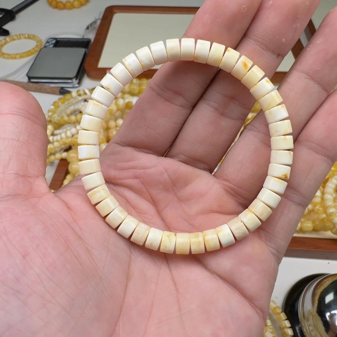 手链琥珀未镶嵌7mm