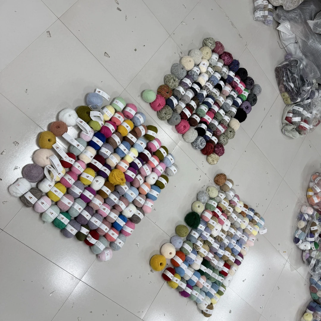 康妮1-200柔软亲肤外贸特种千余种毛线手工钩织编织美丽九色鹿