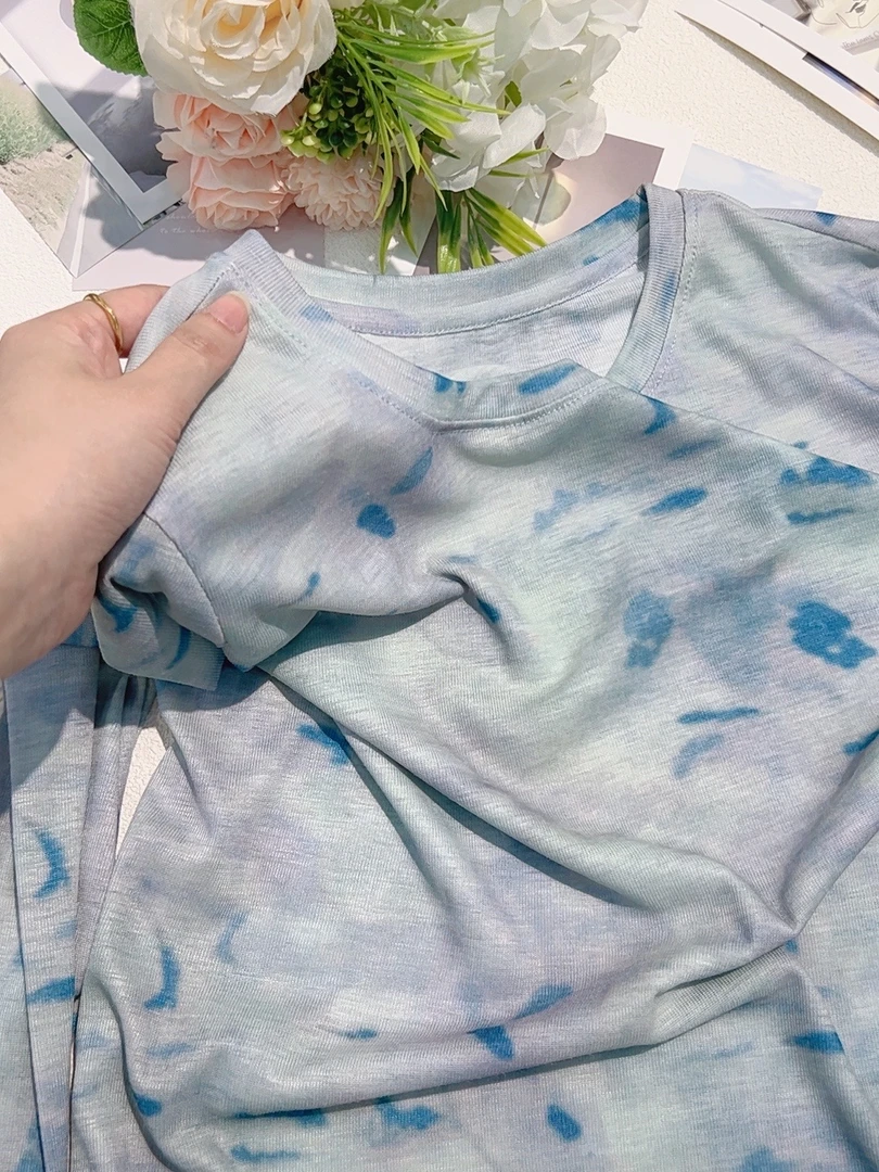 初秋家春季新款蓝色幻影长袖内搭衫